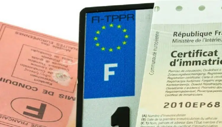 Où trouve-t-on les chevaux fiscaux sur une carte grise