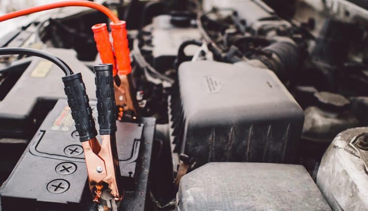 Combien coûte le remplacement d'une batterie auto ?