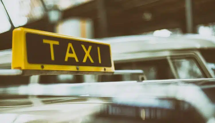 Quels sont les avantages de prendre un taxi ? 